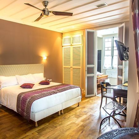 Villa Angelique - Hotel Classe Monument Historique แซงต์-เดอนี ภายนอก รูปภาพ