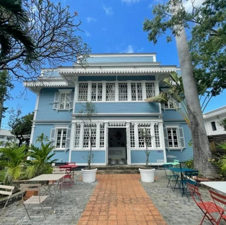 Villa Angelique - Hotel Classe Monument Historique แซงต์-เดอนี ภายนอก รูปภาพ