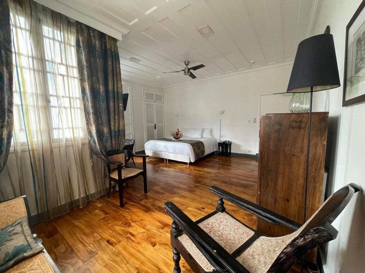 Villa Angelique - Hotel Classe Monument Historique แซงต์-เดอนี ภายนอก รูปภาพ